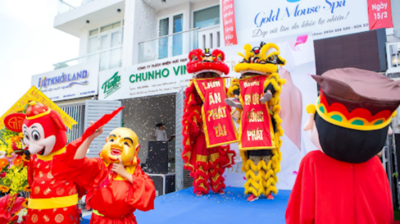 Lựa chọn người mở hàng phù hợp năm 2023 theo tiêu chí tương hợp tuổi
